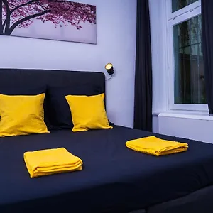Spacious 3 Bedroom Apartment