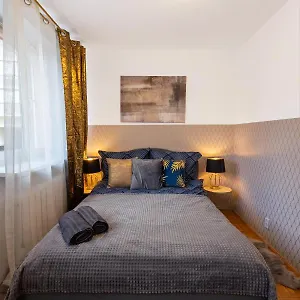 Clicktheflat Bellottiego Polska